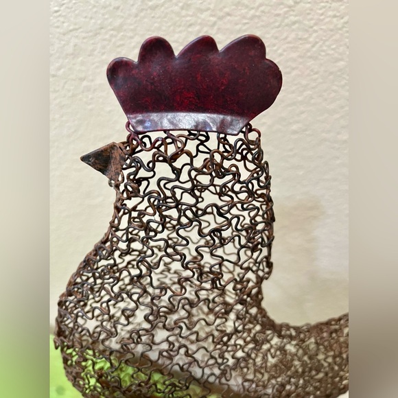 Rustic Primitive Wire Chicken Rooster Sculpture Statue Figurine - Picture 2 of 4